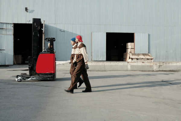 uniforms from wholesale workwear suppliers by workwear manufacturers